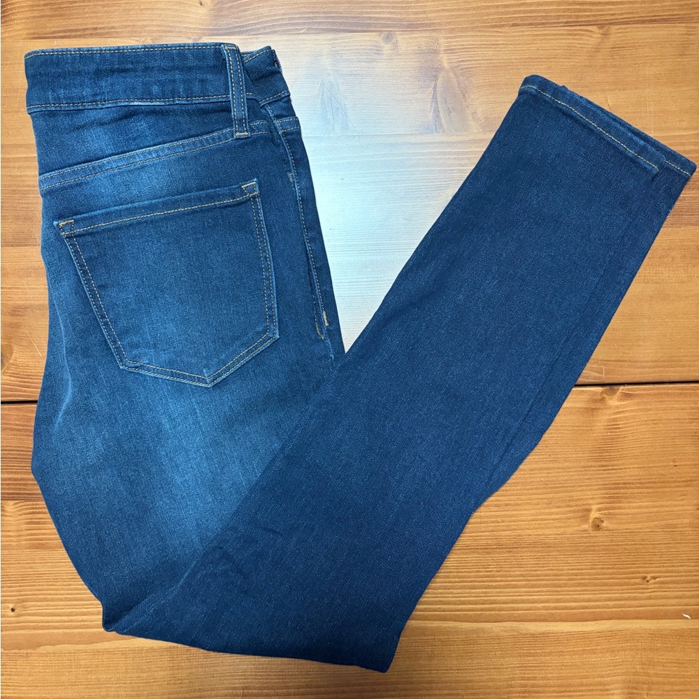 Old Navy Rockstar Super Skinny Jeans Women’s 6 Dark Wash Mid-Rise NWT
